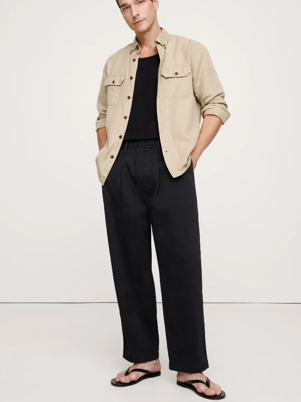 NWT!! Banana Republic Men's Black Loose Lightweight Cotton Chino Pull-On Pants L